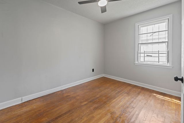 1355 DORIS AVE, Memphis, TN 38106