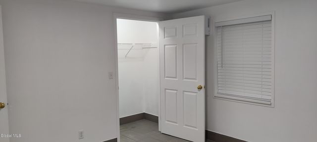 24 Arrow Wood Place, Malta, NY 12020
