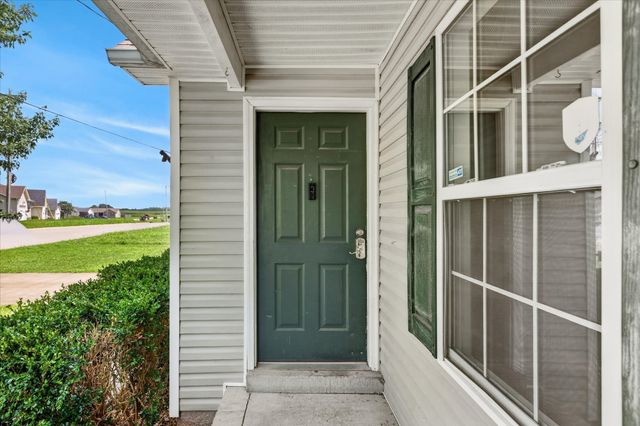 221 Grant Ave, Oak Grove, KY 42262
