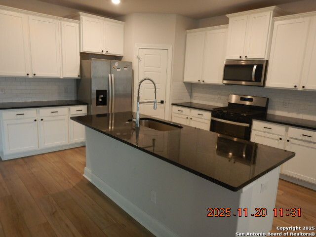 9202 Espadrille Run, Converse, TX 78109