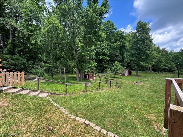 18821 Munn Road, Auburn, OH 44023