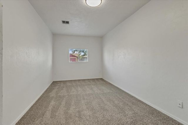 947 SW 4th Place, Moore, OK 73160