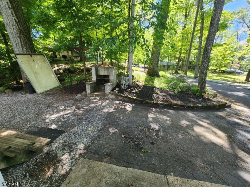 7 Raccoon Island Rd, Jefferson Twp., NJ 07849 — photo 4