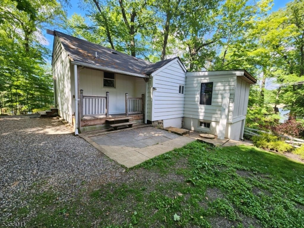 7 Raccoon Island Rd, Jefferson Twp., NJ 07849 — photo 5