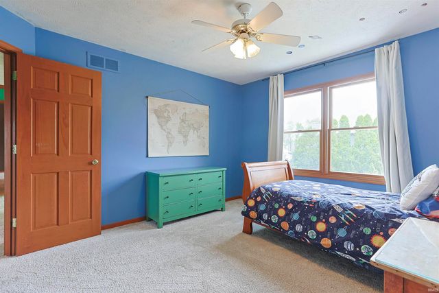 14223 Worthington Drive, Granger, IN 46530