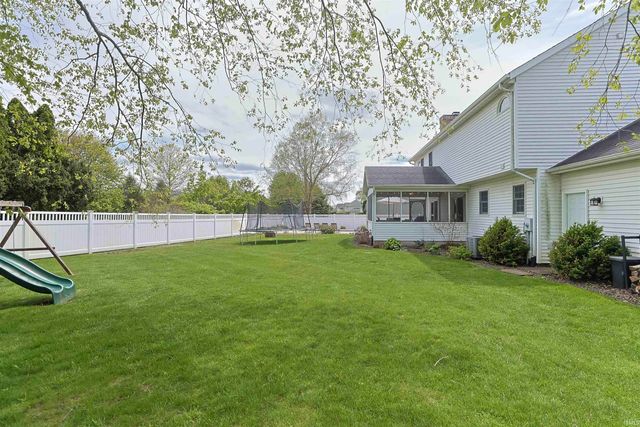 14223 Worthington Drive, Granger, IN 46530