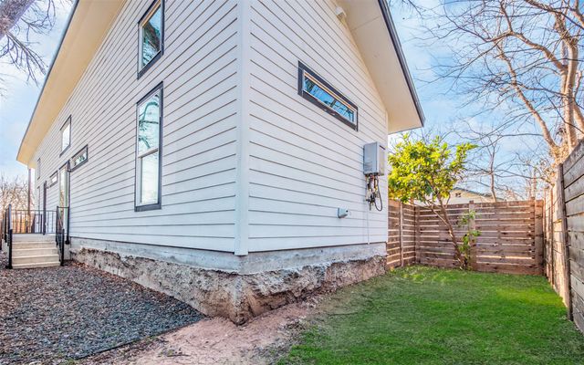 1130 Spur Street B, Austin, TX 78721