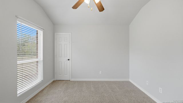 195 Cheyenne, Kingsbury, TX 78638