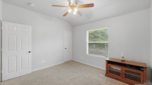 195 Cheyenne, Kingsbury, TX 78638