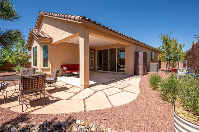 4754 Viento Del Norte, Santa Fe, NM 87507