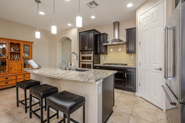 4754 Viento Del Norte, Santa Fe, NM 87507