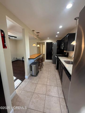 9 Main Street, Manasquan, NJ 08736