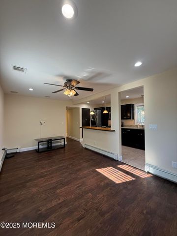 9 Main Street, Manasquan, NJ 08736