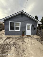 9 Main Street, Manasquan, NJ 08736