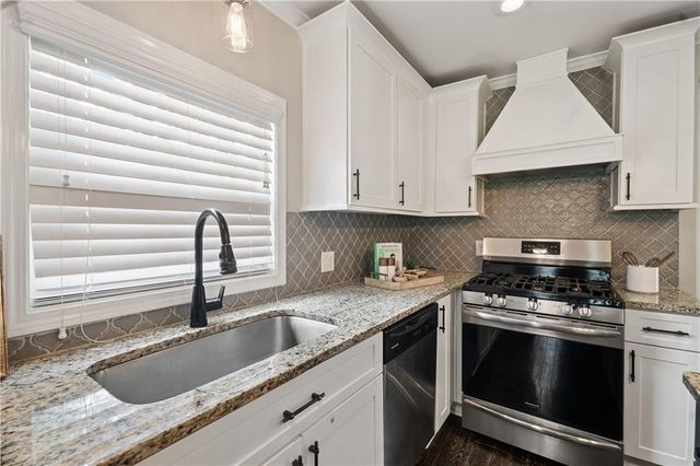 784 Tanner Drive, Scottdale, GA 30079