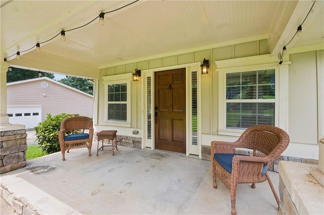 784 Tanner Drive, Scottdale, GA 30079