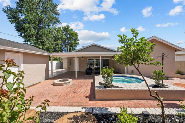 15013 San Jose, San Fernando, CA 91345