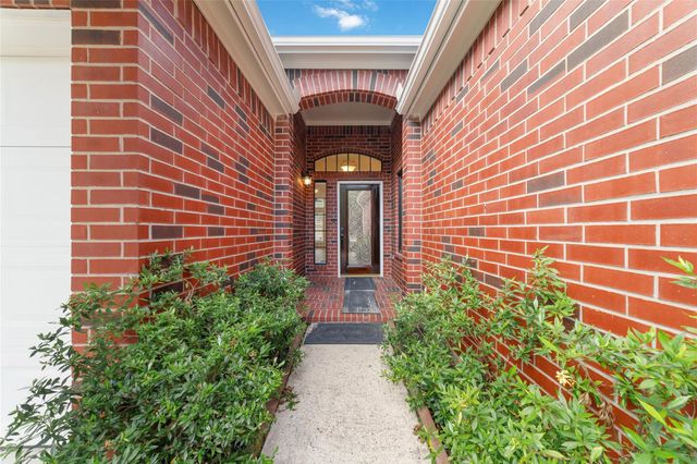 11407 E Lakewood Forest North Court, Tomball, TX 77377