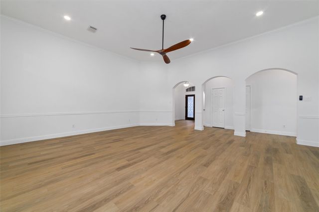 11407 E Lakewood Forest North Court, Tomball, TX 77377