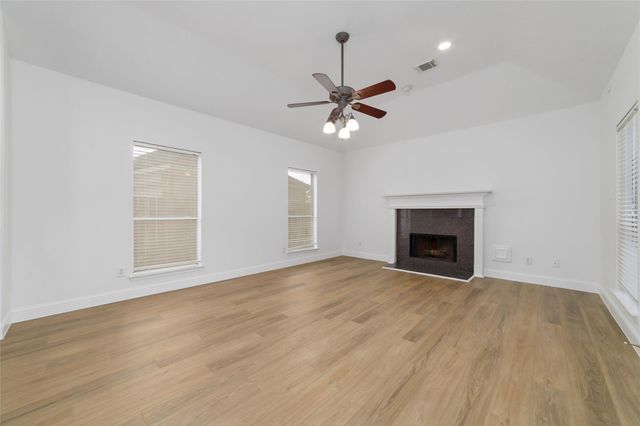 11407 E Lakewood Forest North Court, Tomball, TX 77377