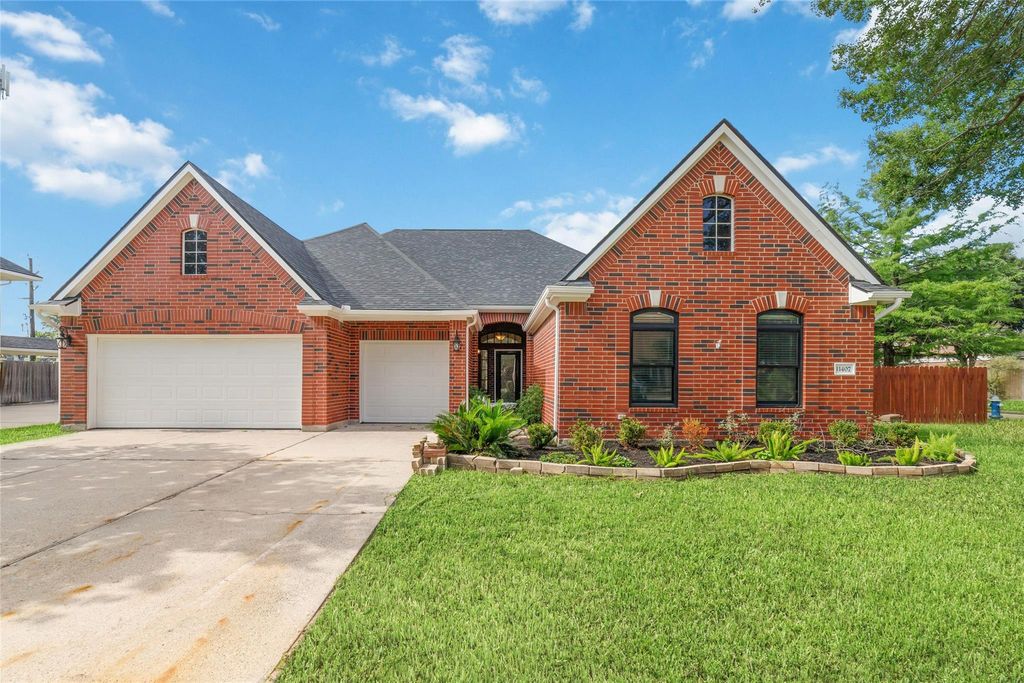 11407 E Lakewood Forest North Court, Tomball, TX 77377