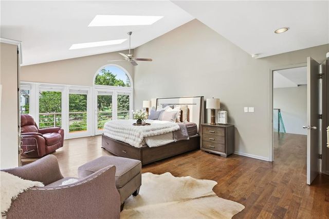 8406 Ensley Lane, Leawood, KS 66206
