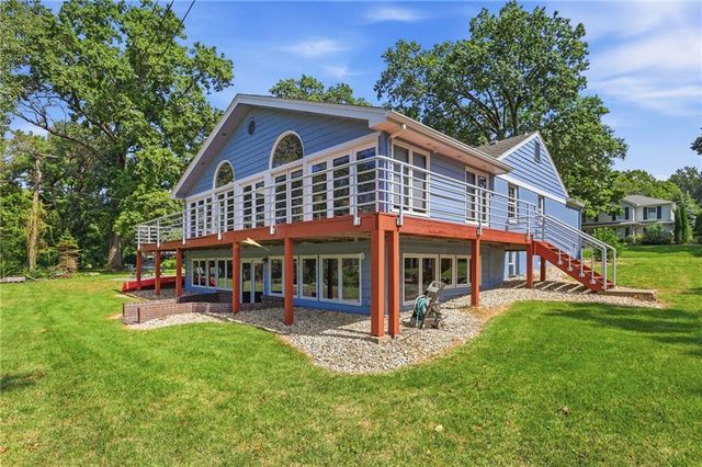 8406 Ensley Lane, Leawood, KS 66206