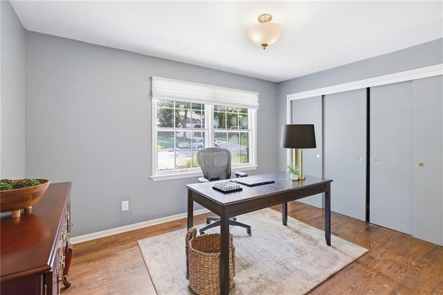 8406 Ensley Lane, Leawood, KS 66206