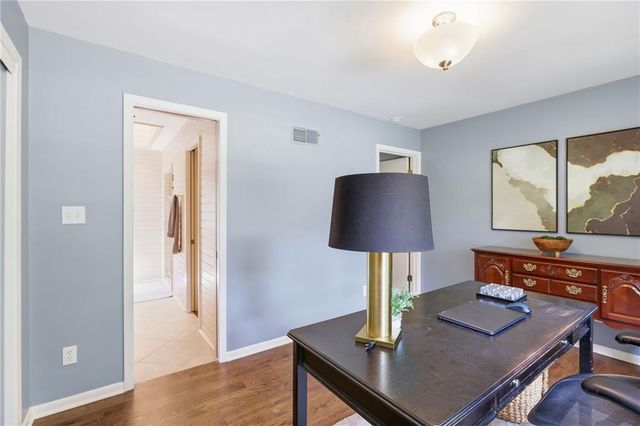 8406 Ensley Lane, Leawood, KS 66206