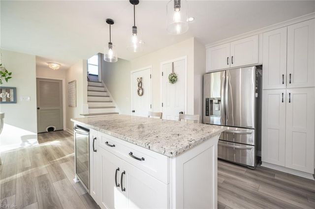 404 Las Gaviotas BLVD, Chesapeake, VA 23322