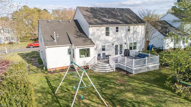 404 Las Gaviotas BLVD, Chesapeake, VA 23322