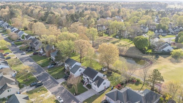 404 Las Gaviotas BLVD, Chesapeake, VA 23322