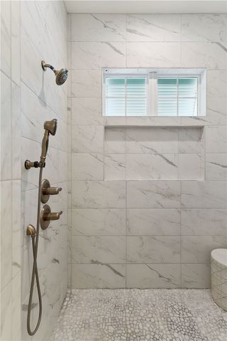 1008 Silver Oaks Lane, St Simons Island, GA 31522