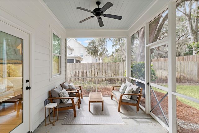 1008 Silver Oaks Lane, St Simons Island, GA 31522