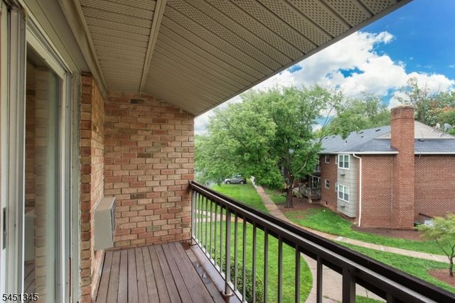 28 Deanna Dr 62, Hillsborough Twp., NJ 08844