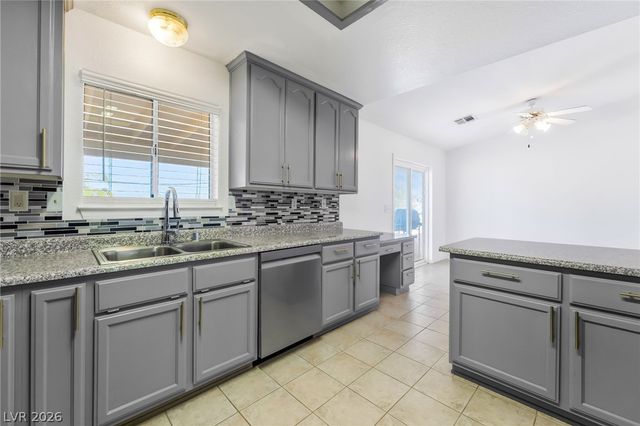 2620 Sagebrush Avenue, Pahrump, NV 89048