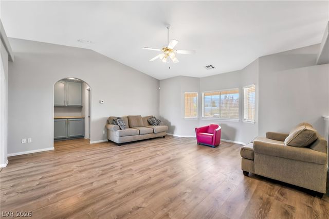 2620 Sagebrush Avenue, Pahrump, NV 89048
