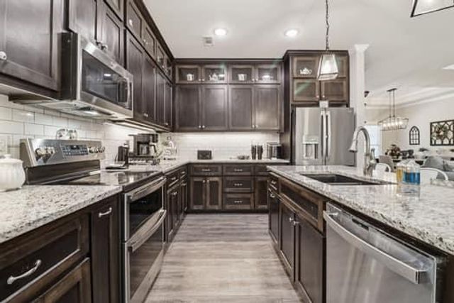 77 Hampton Farms Trail, Jasper, GA 30143