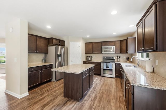 3524 Woodland Drive, Hilliard, OH 43026