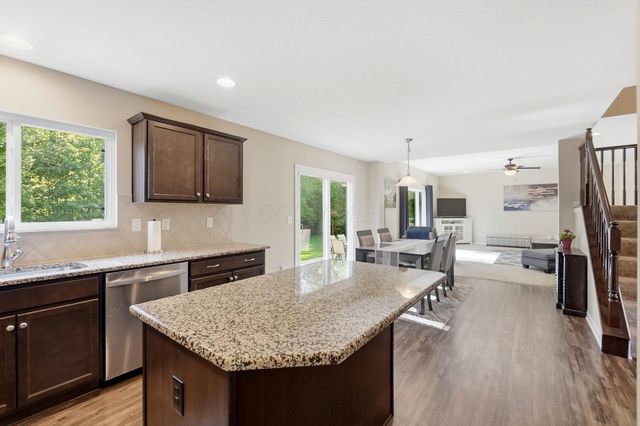 3524 Woodland Drive, Hilliard, OH 43026