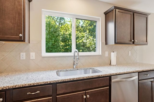 3524 Woodland Drive, Hilliard, OH 43026