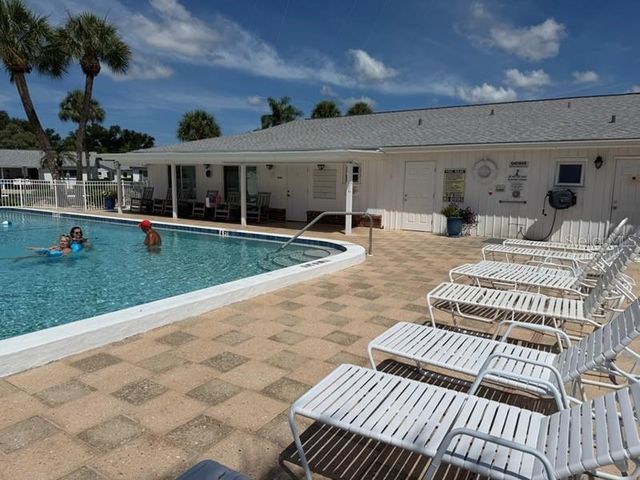 5973 HIBISCUS DRIVE, Bradenton, FL 34207