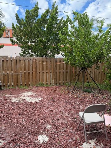 1281 NE 3rd Ave 1281, Florida City, FL 33034