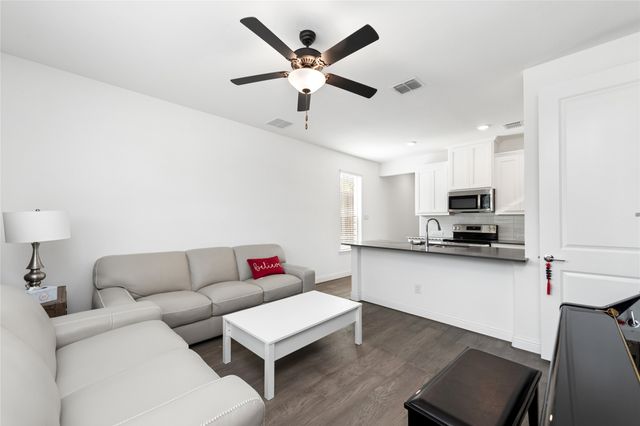 8227 Vitex Avenue, Dallas, TX 75252