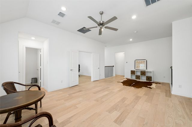 8227 Vitex Avenue, Dallas, TX 75252