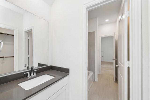 8227 Vitex Avenue, Dallas, TX 75252