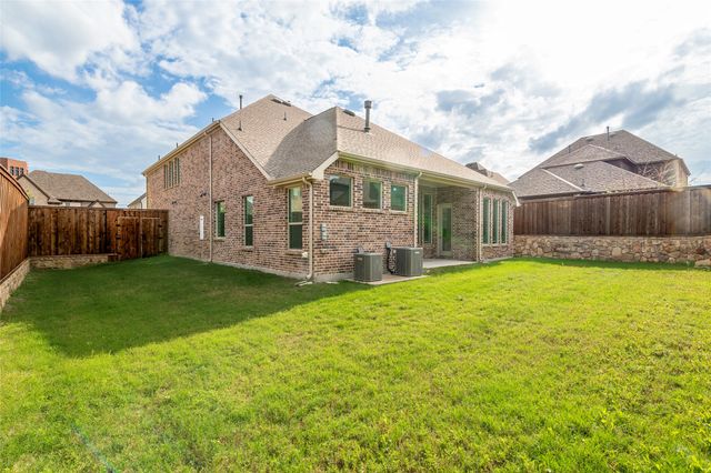 8227 Vitex Avenue, Dallas, TX 75252