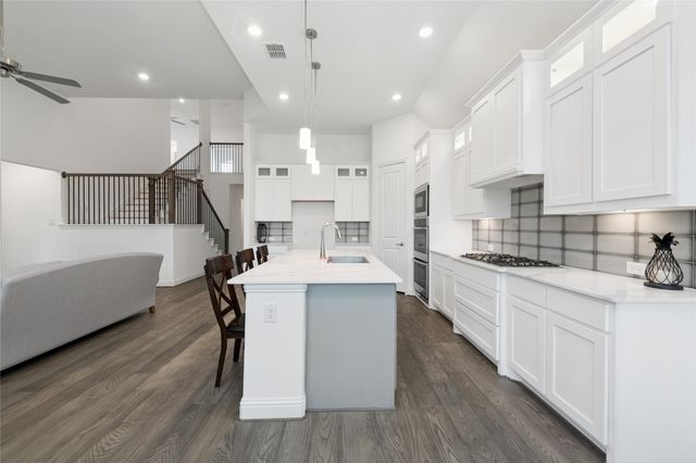 8227 Vitex Avenue, Dallas, TX 75252