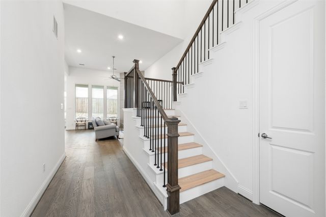 8227 Vitex Avenue, Dallas, TX 75252