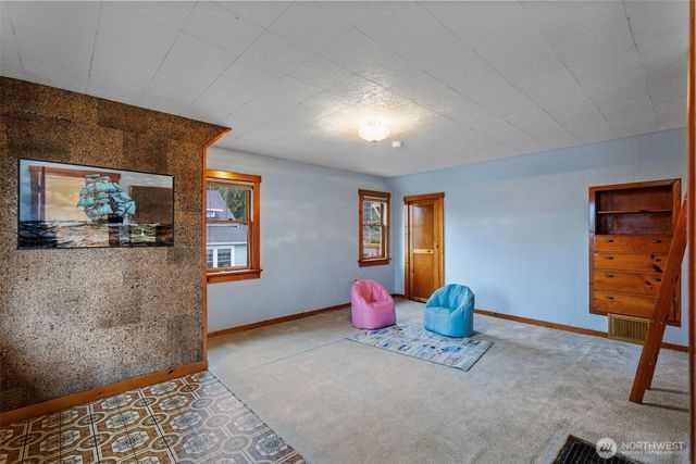 1142 Scott Avenue, Bremerton, WA 98310